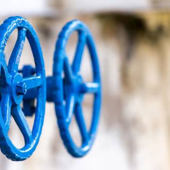 valves-at-gas-plant-2026-03-18-14-51-57-utc